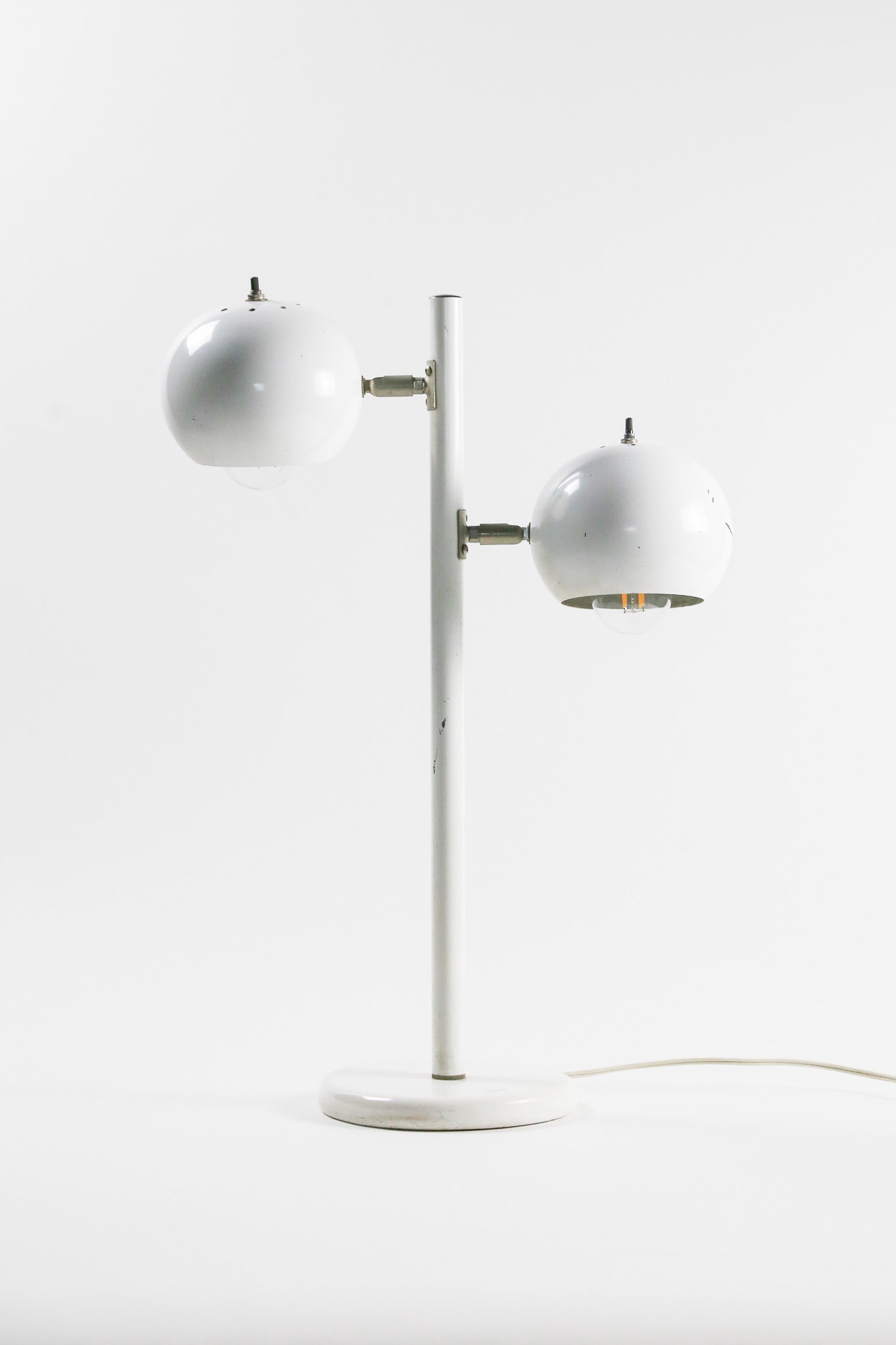 White Twin Head Desk Lamp / 白 2灯 デスクライト