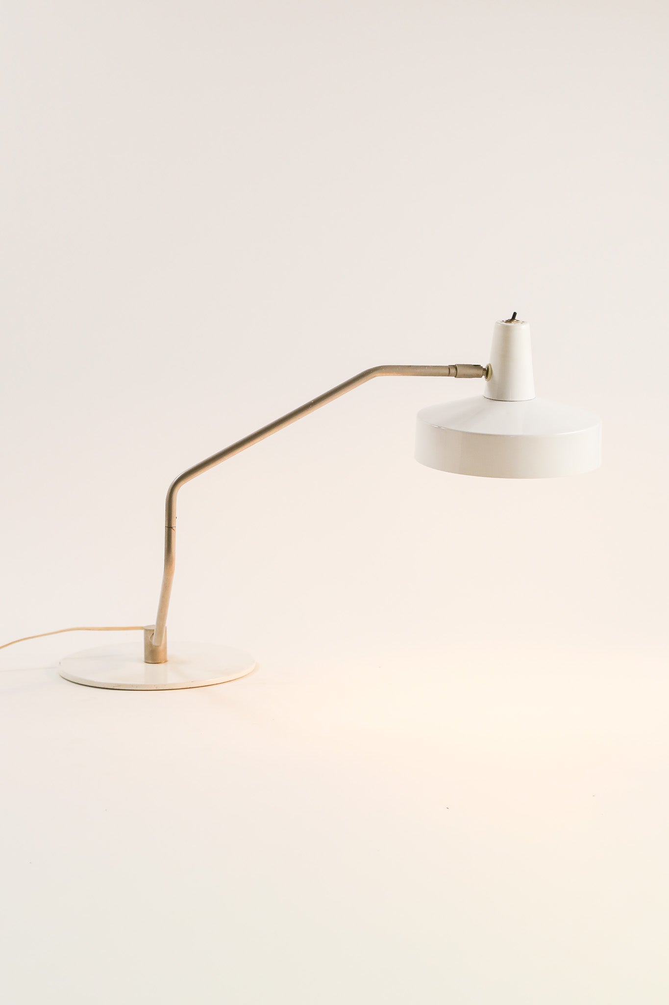 White Arm Light / 白 アームライト