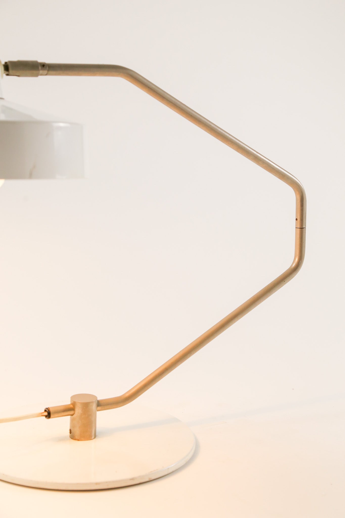 White Arm Light / 白 アームライト