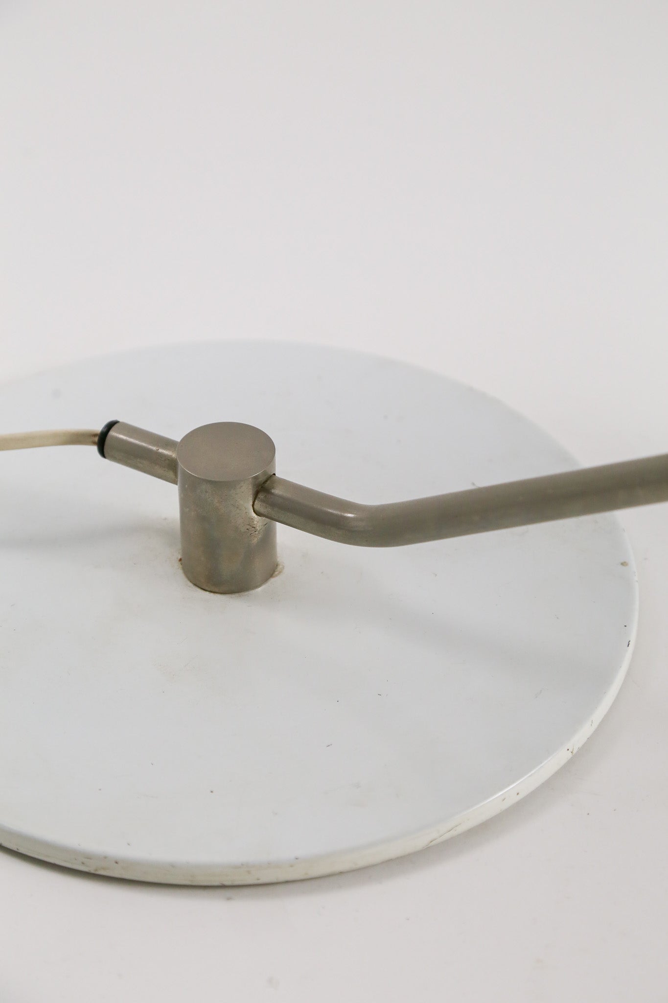 White Arm Light / 白 アームライト