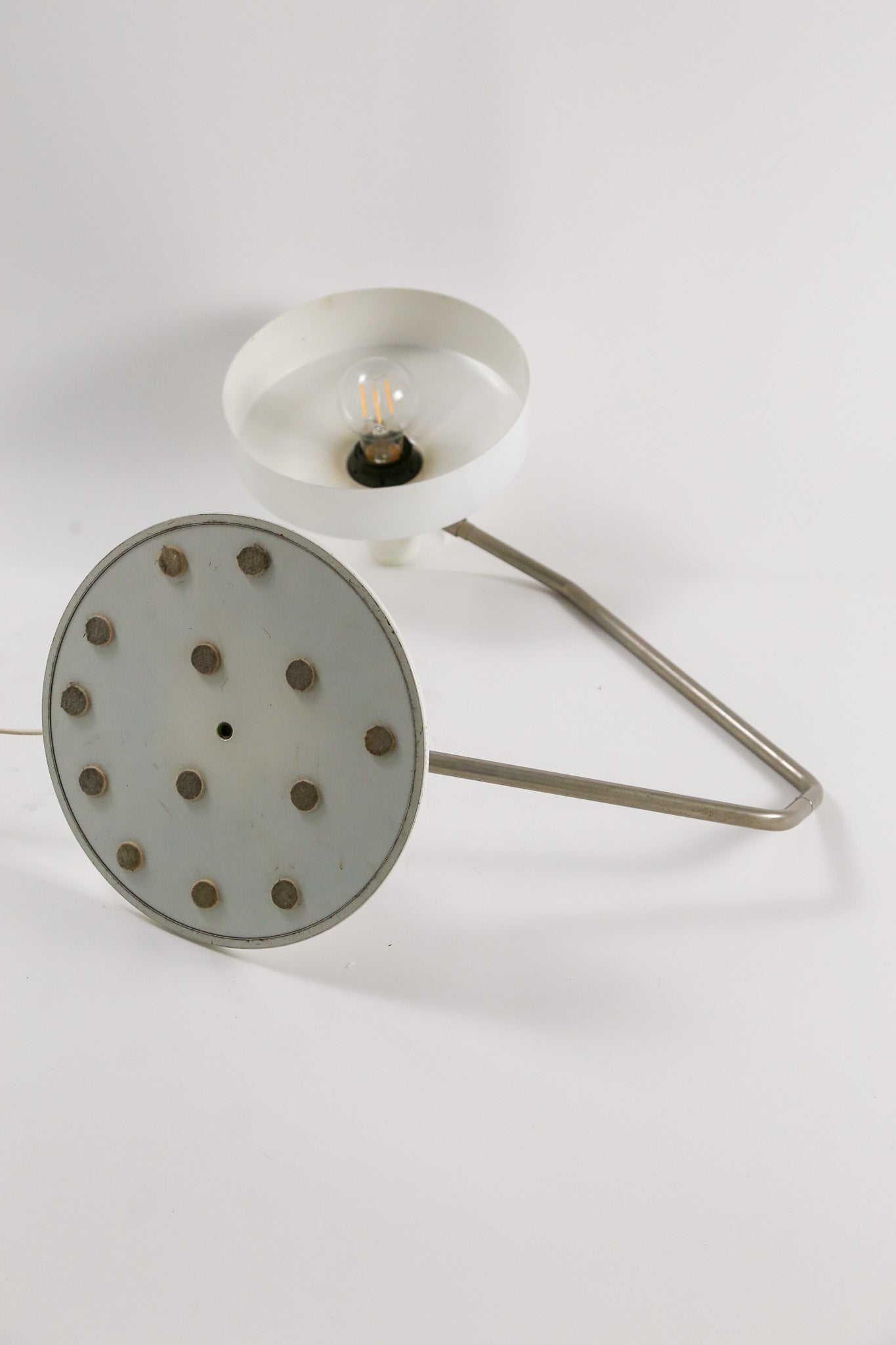 White Arm Light / 白 アームライト