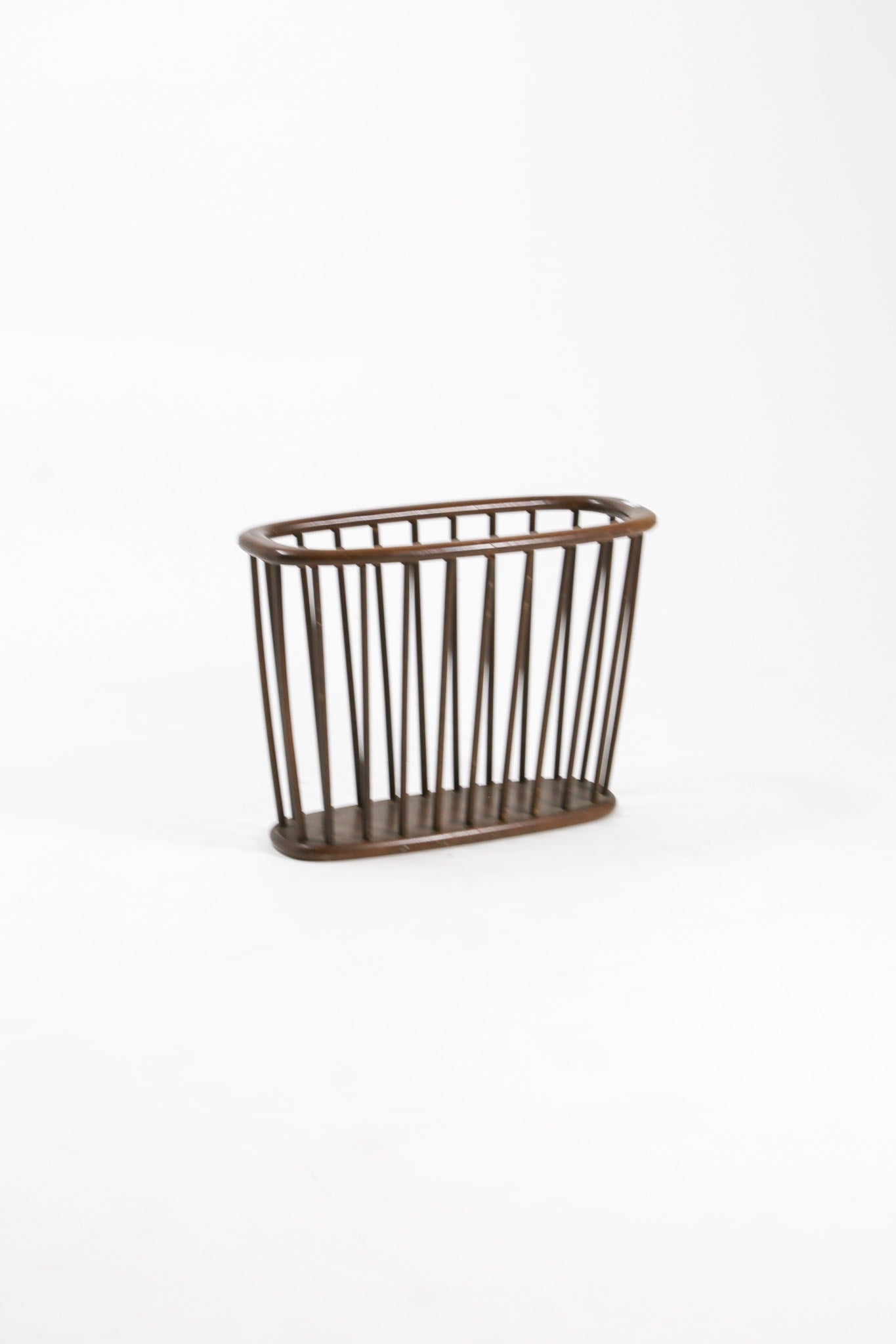 Wooden Magazine Rack / 木製マガジンラック