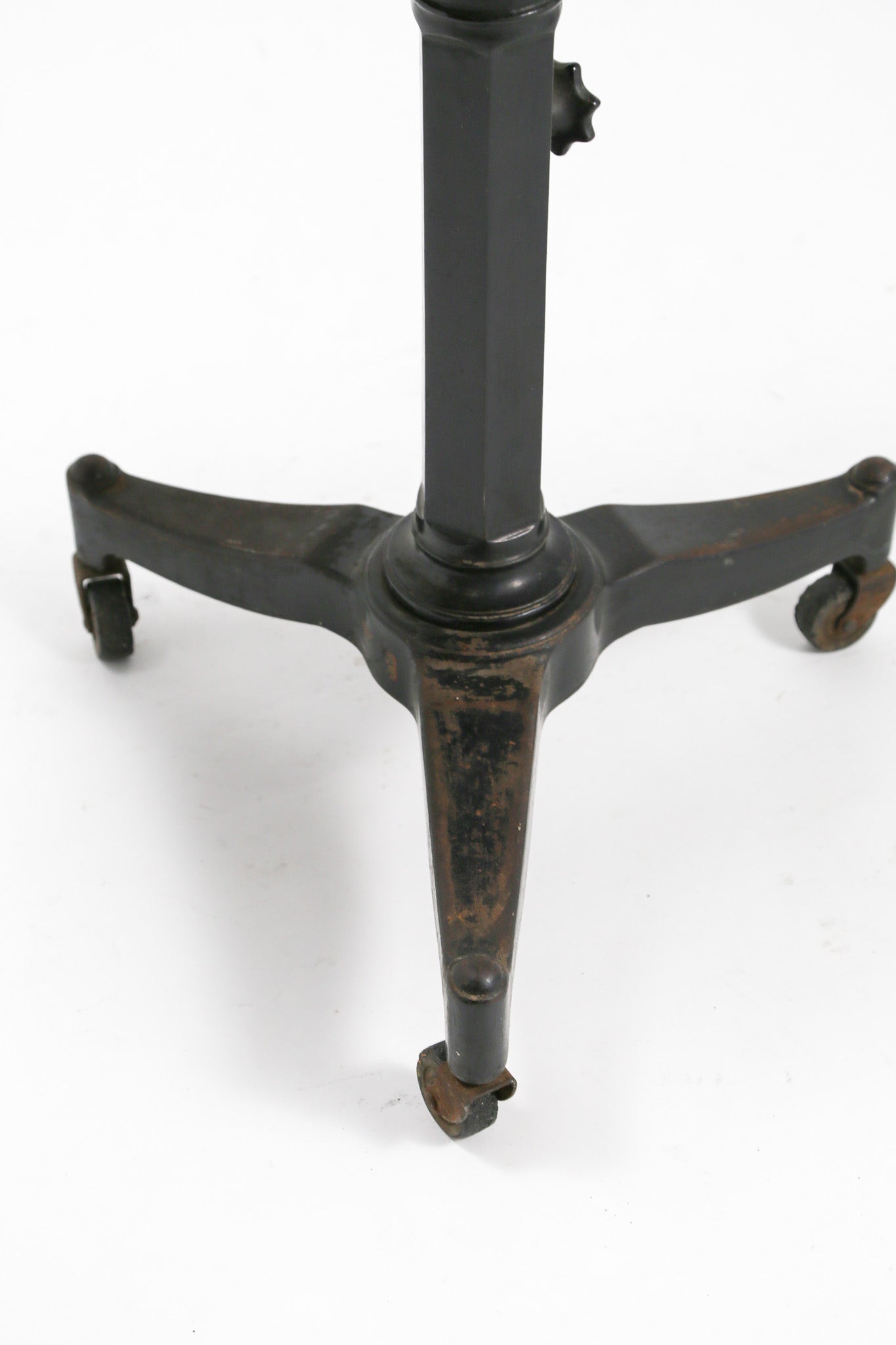 Karlo Typewriter Stand / インダストリアル 昇降式 サテライトテーブル