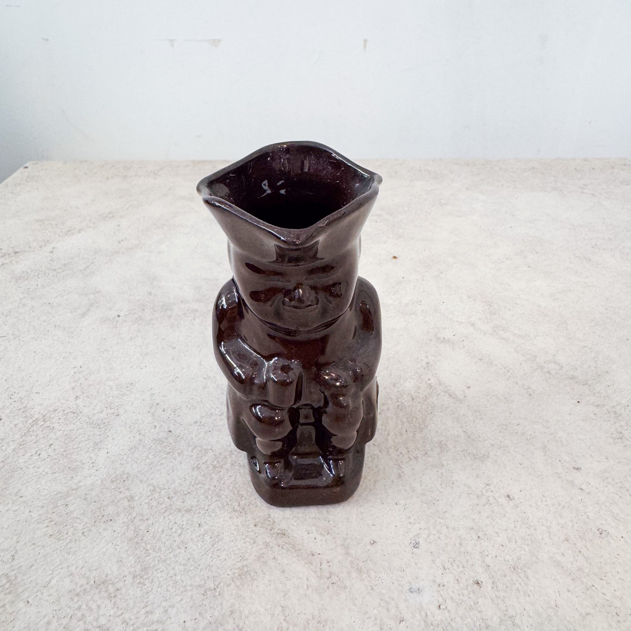 Ceramic Toby Jug Creamer / トビージャグミルククリーマー