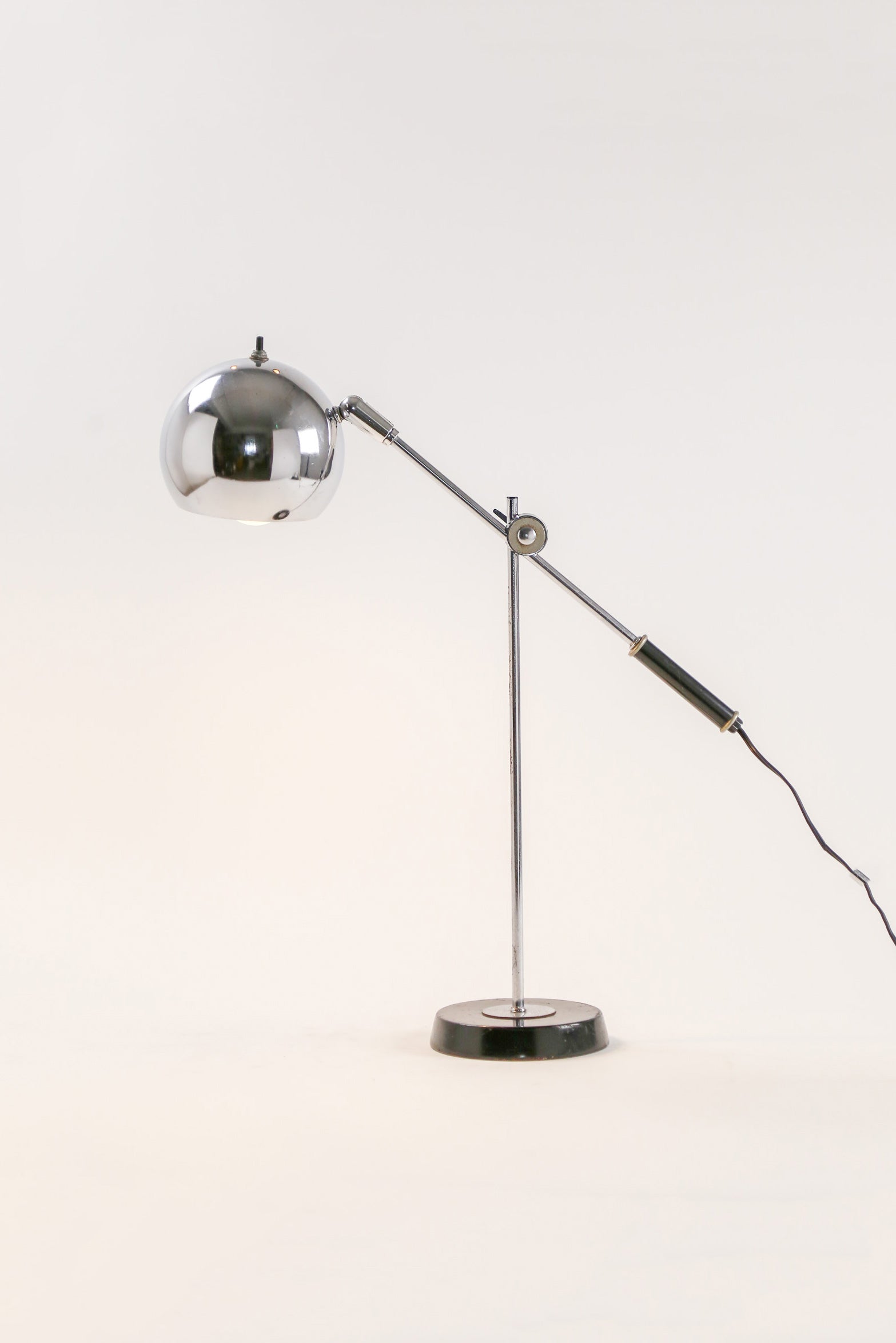 Eyeball Desk Lamp / アイボール デスクランプ