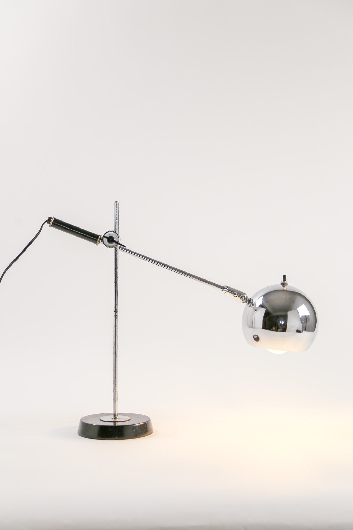 Eyeball Desk Lamp / アイボール デスクランプ