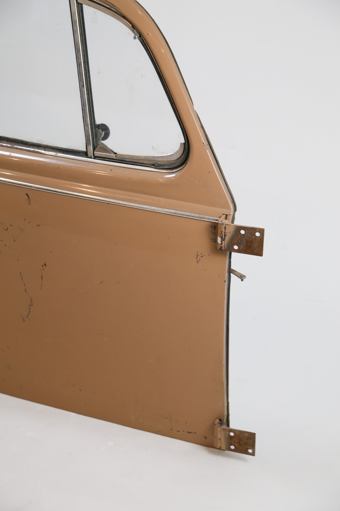 Vintage VW Beetle Door / フォルクスワーゲン・タイプ1（ビートル）ヴィンテージドア