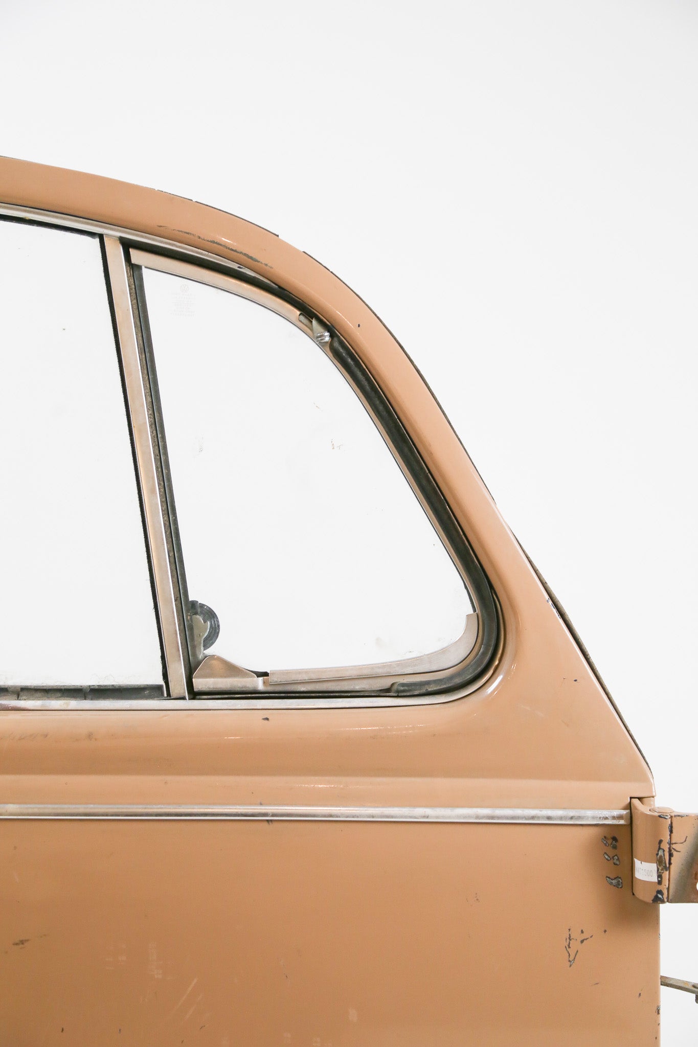 Vintage VW Beetle Door / フォルクスワーゲン・タイプ1（ビートル）ヴィンテージドア