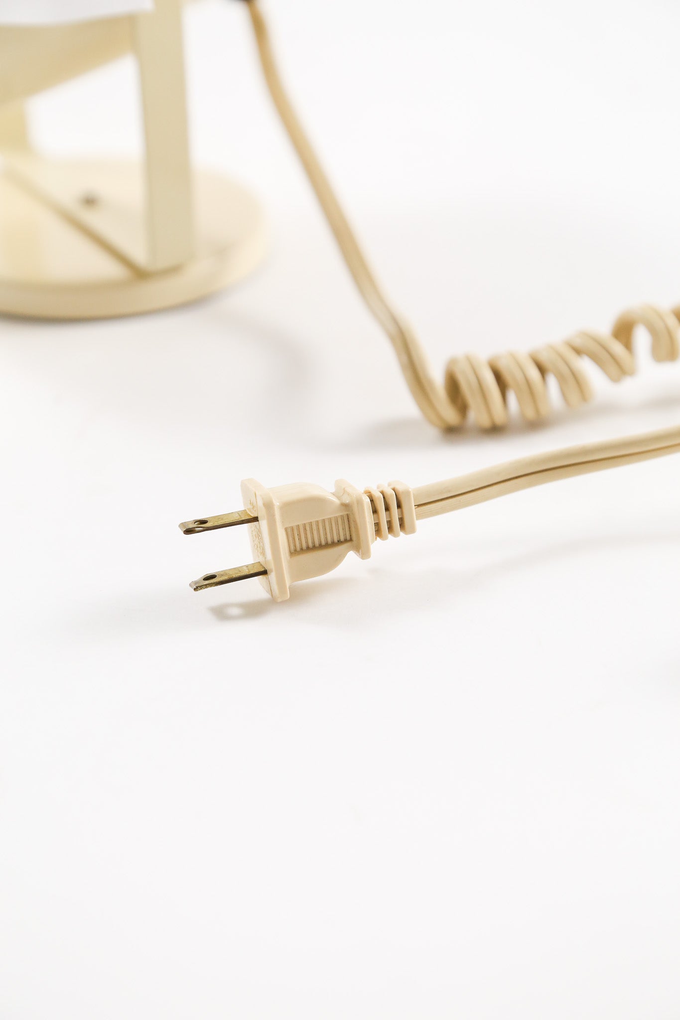 Beige Spot Light / ベージュ スポット ライト