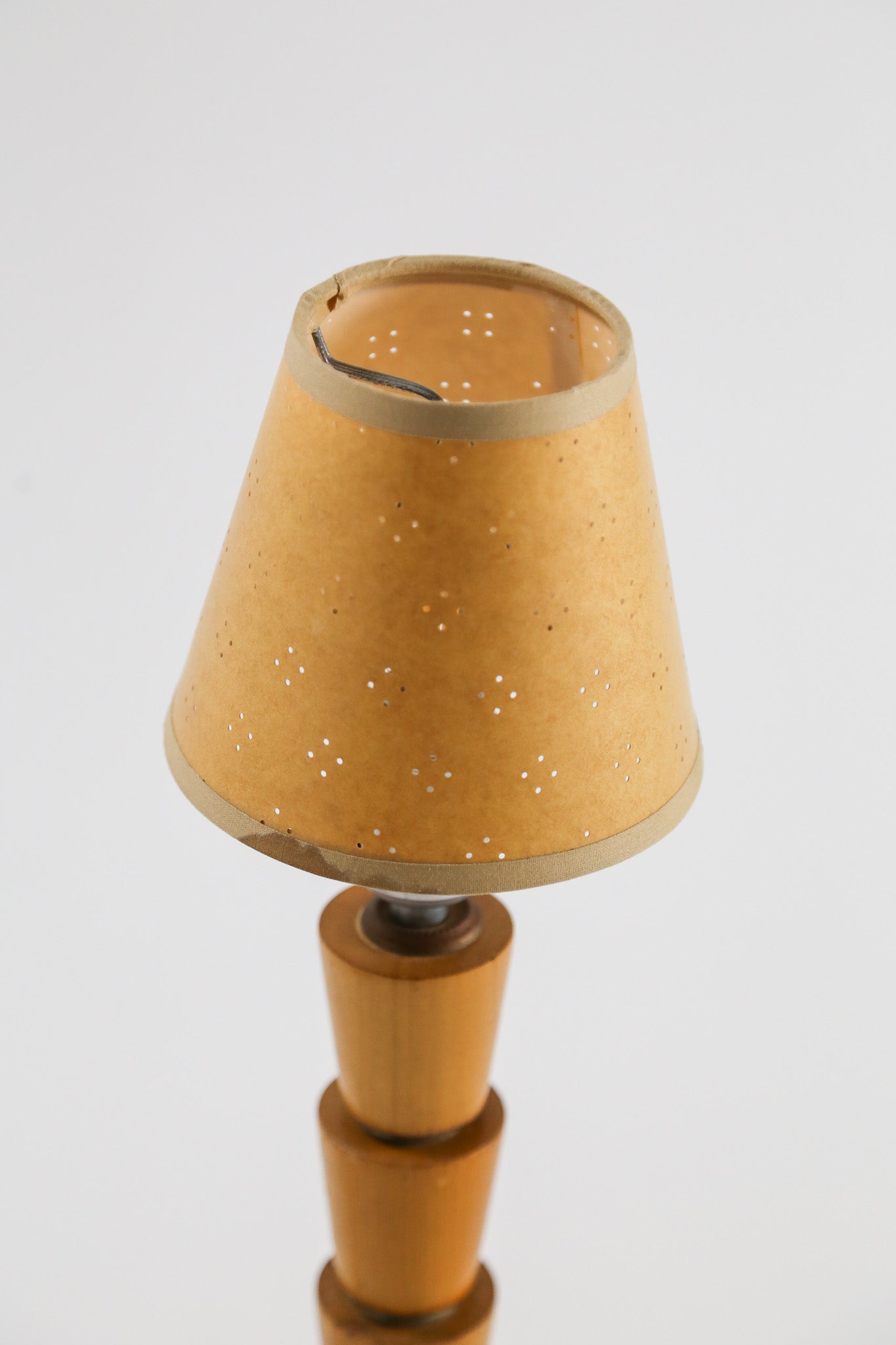 Wood Base & Paper Shade Desk Lamp / 木製ベース×紙シェード デスクライト