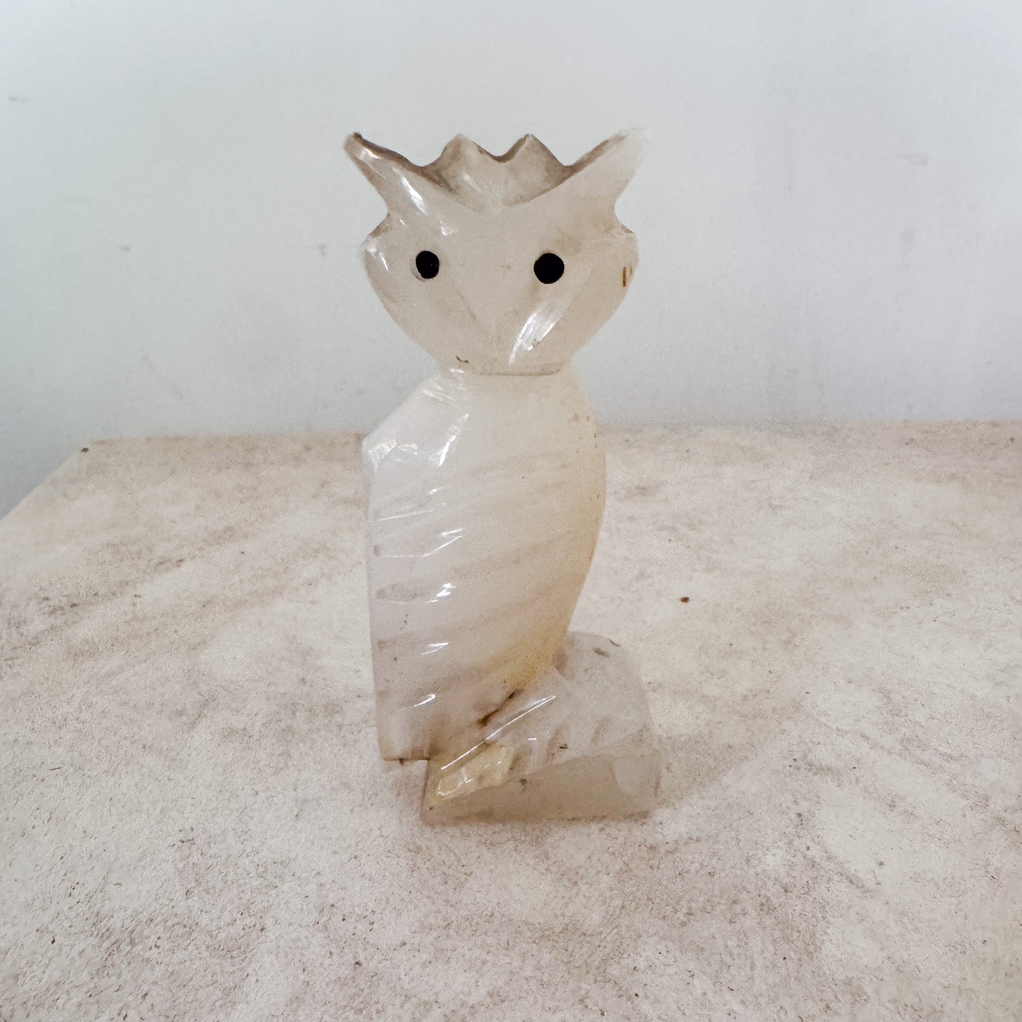 Stone Owl / 石製のフクロウ