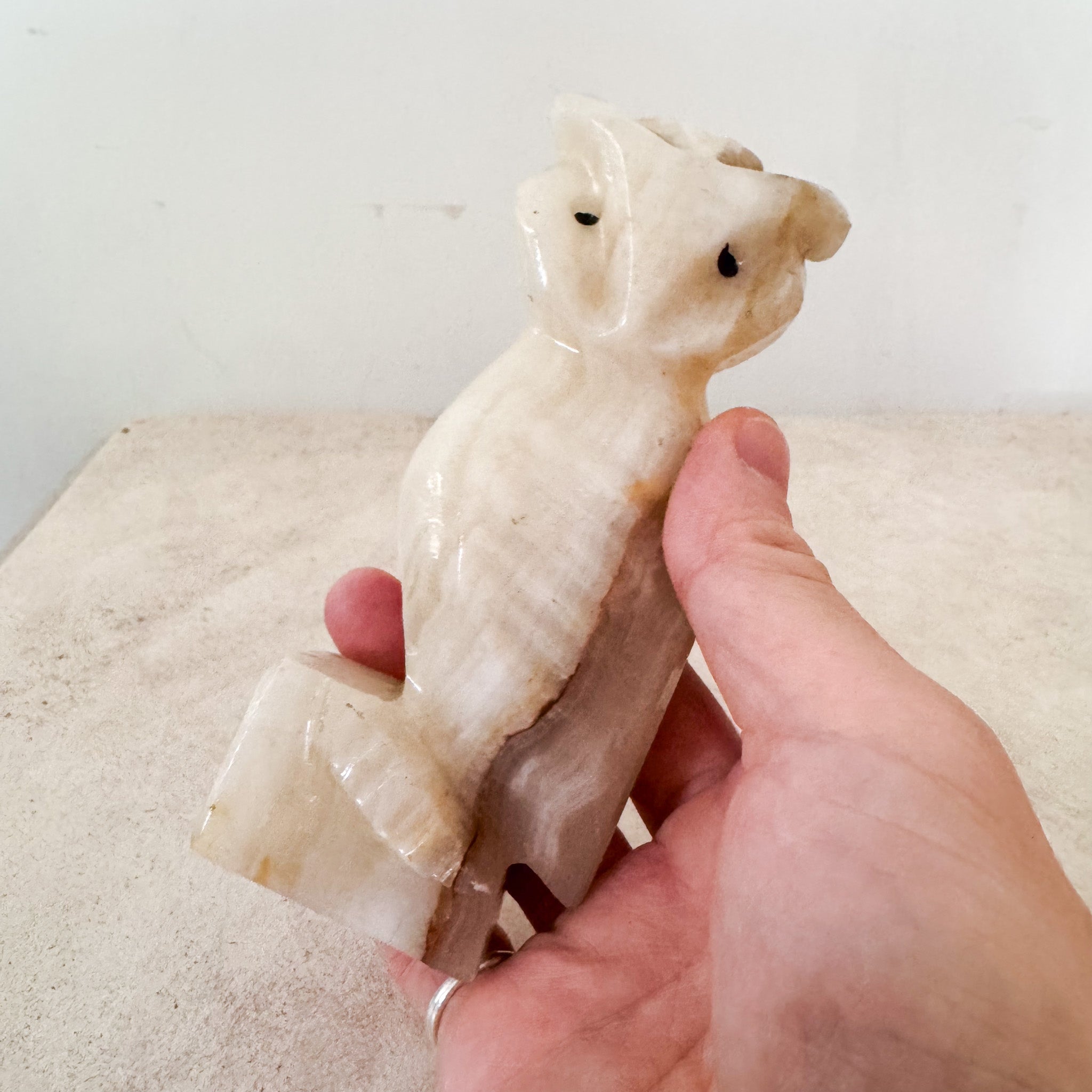 Stone Owl / 石のフクロウ