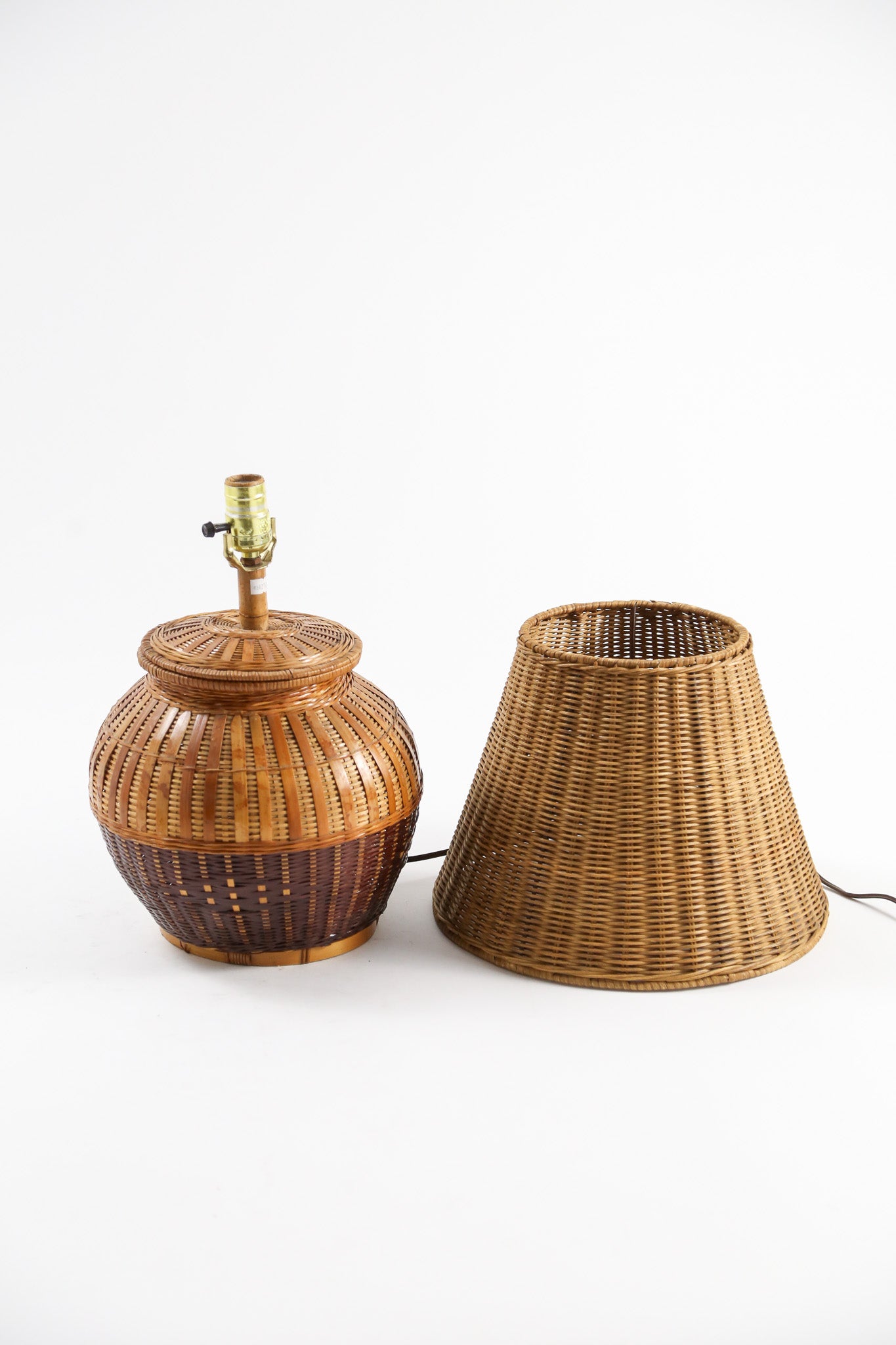 Rattan Desk Light / ラタンデスクライト