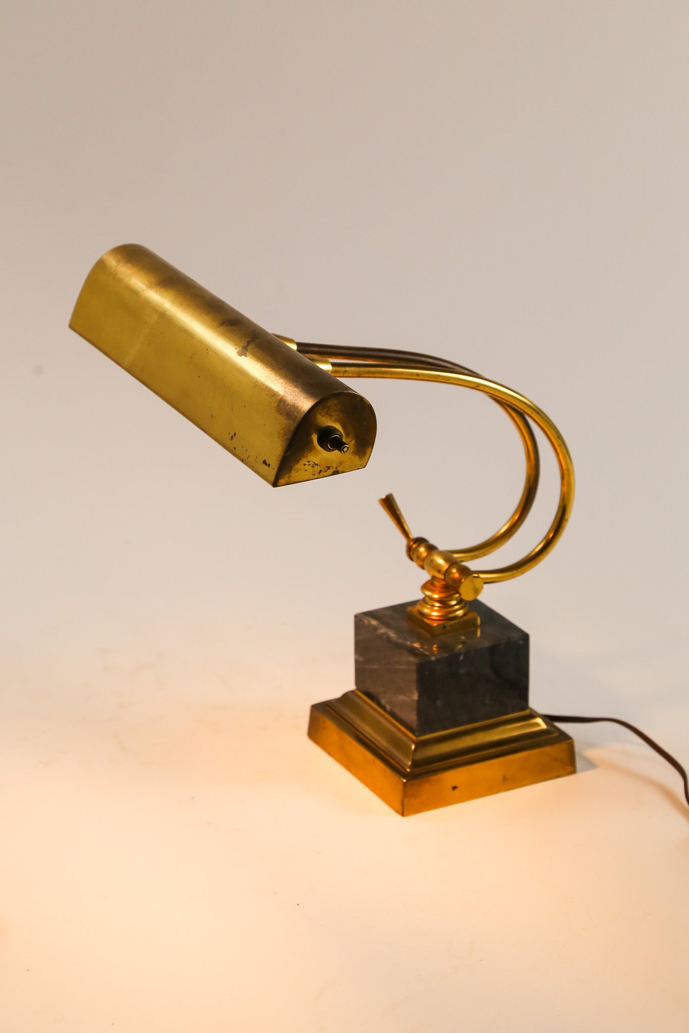 Brass Desk Light / 真鍮デスクライト – STORE IN FACTORY Online