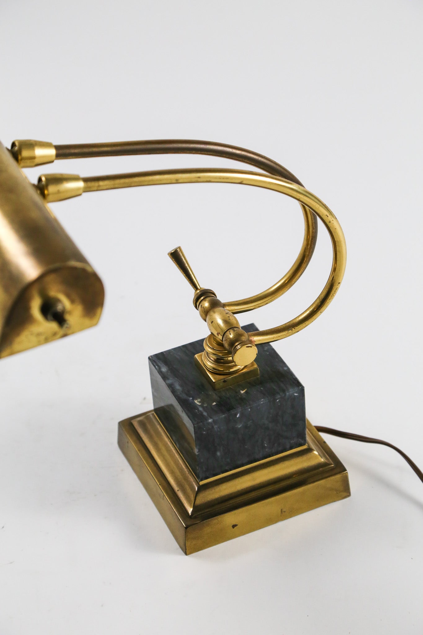 Brass Desk Light / 真鍮デスクライト – STORE IN FACTORY Online