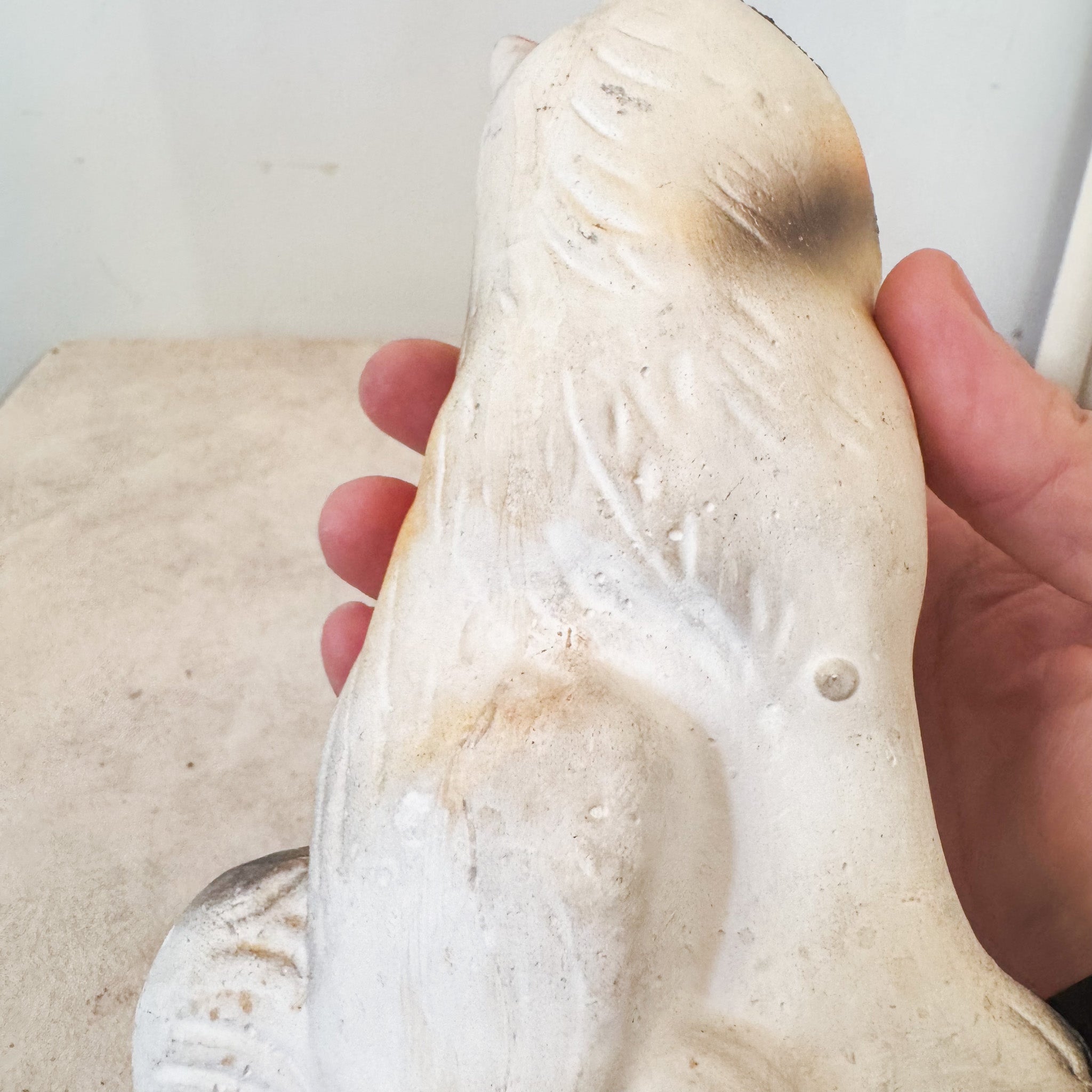 Chalkware Dog Figurine / チョークドックフィギュア