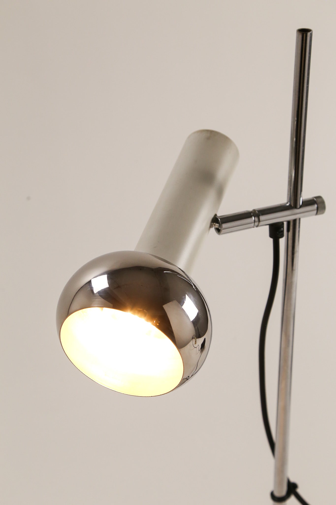 White x Silver Vintage Desk Light / 白×シルバー デスクライト