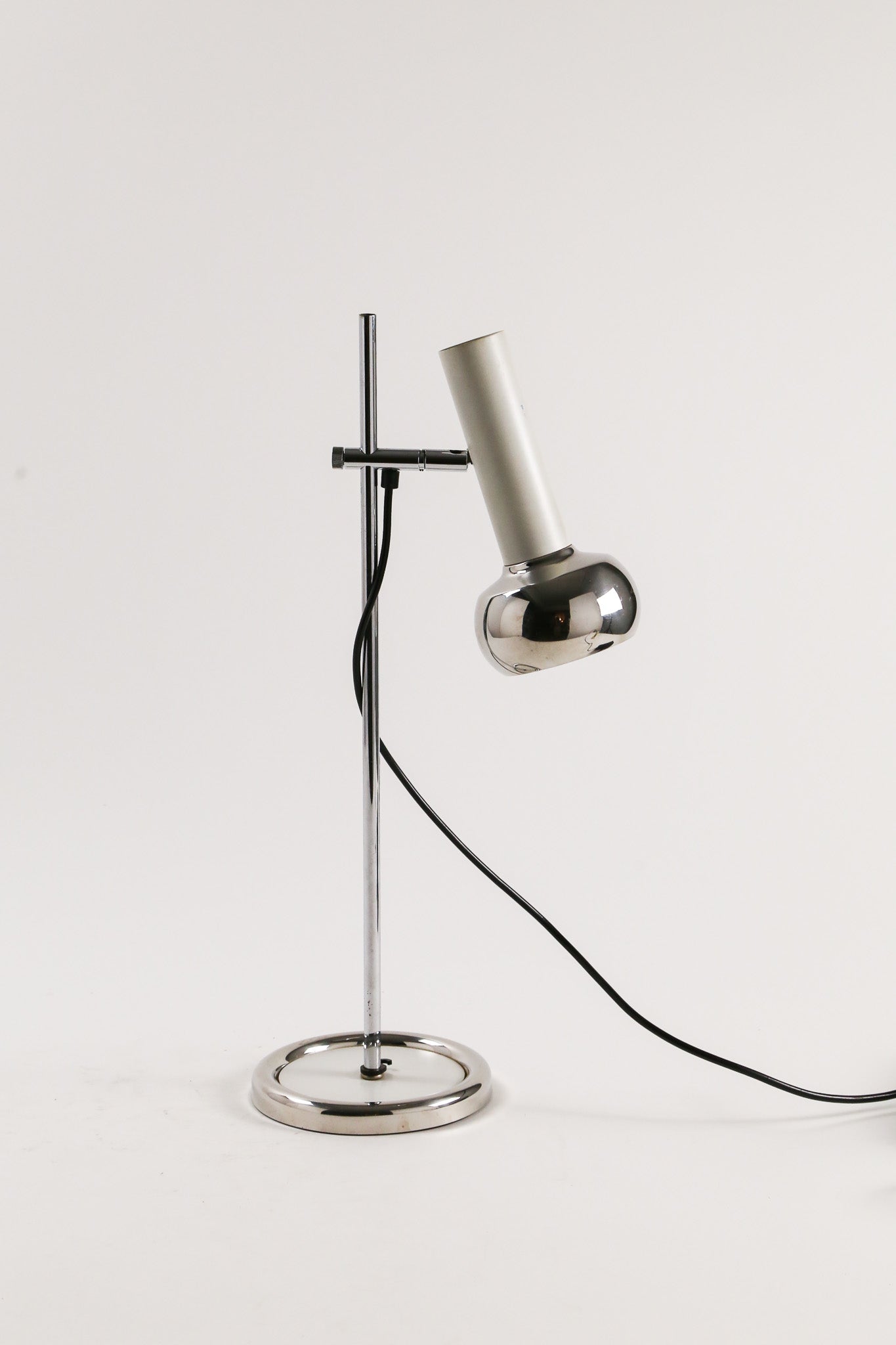 White x Silver Vintage Desk Light / 白×シルバー デスクライト