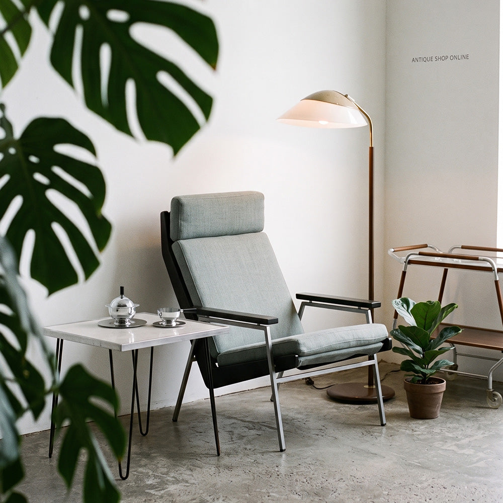 LOTUS CHAIR