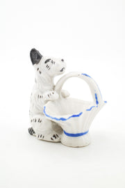 Dog with Basket Figurine / バスケットを抱えた犬のフィギュア