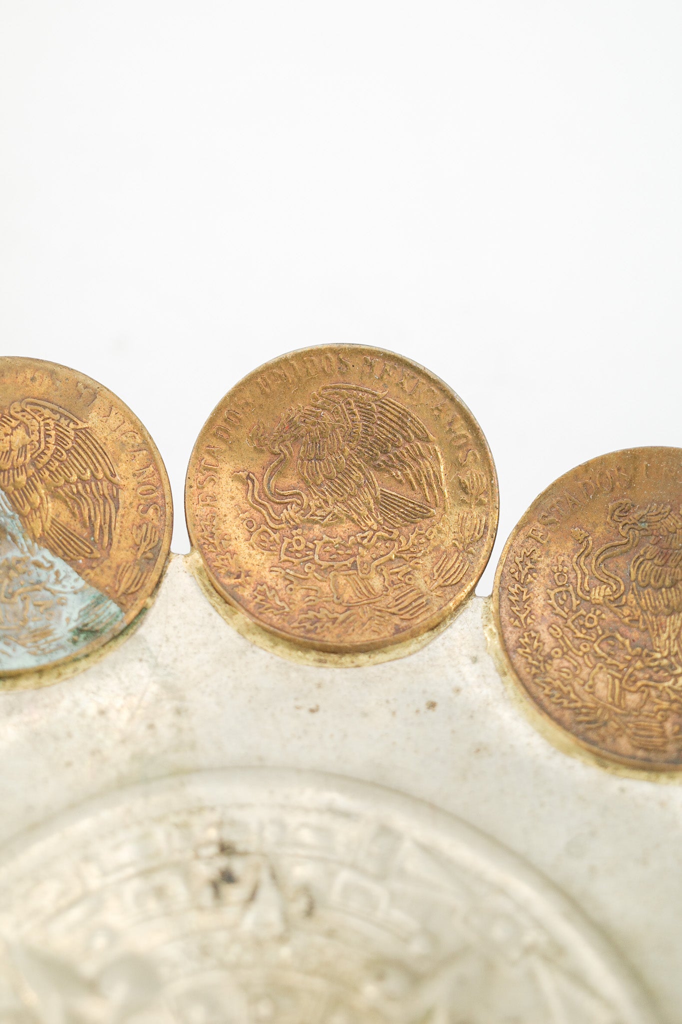 ビンテージ アンティーク 灰皿 メキシコ 貨幣  インディアン 硬貨 Mexican Coin Ashtray / メキシコ コイン 灰皿 – STORE IN FACTORY Online
