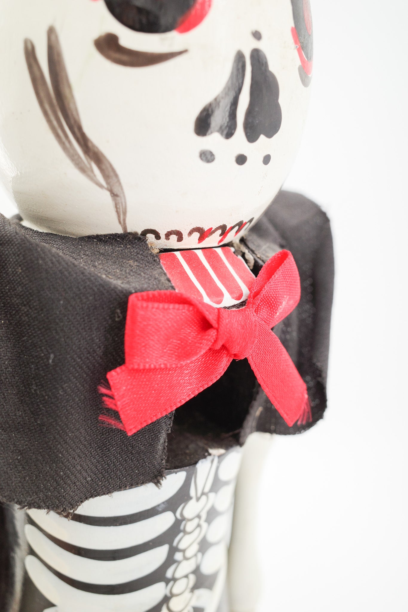 Vintage Skeleton Nutcracker with Cape / ヴィンテージ スケルトン ナッツクラッカー（ケープ付き）
