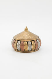 Vintage Metal Trinket Box with Botanical Relief / ヴィンテージ メタルレリーフ小物入れ
