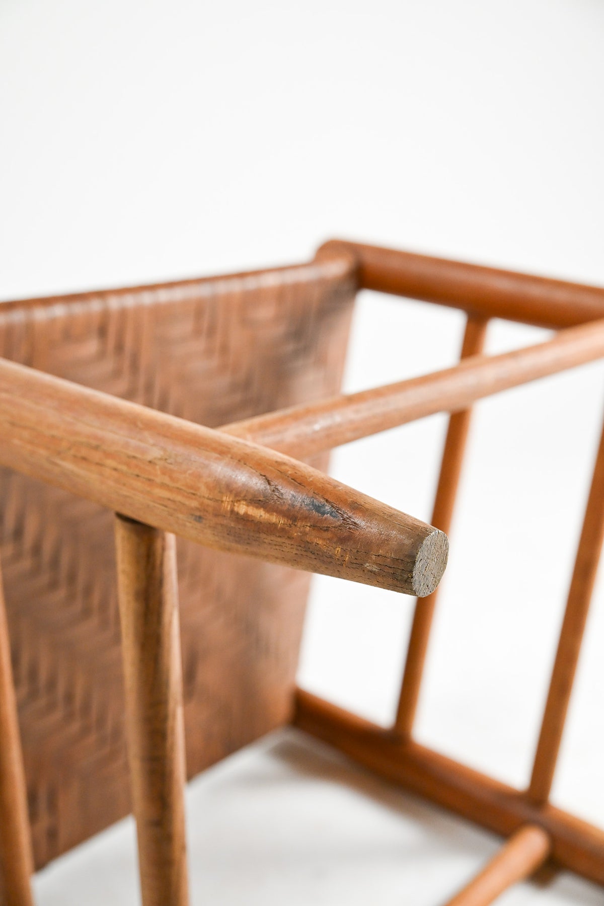 Valet Chair / バレットチェア