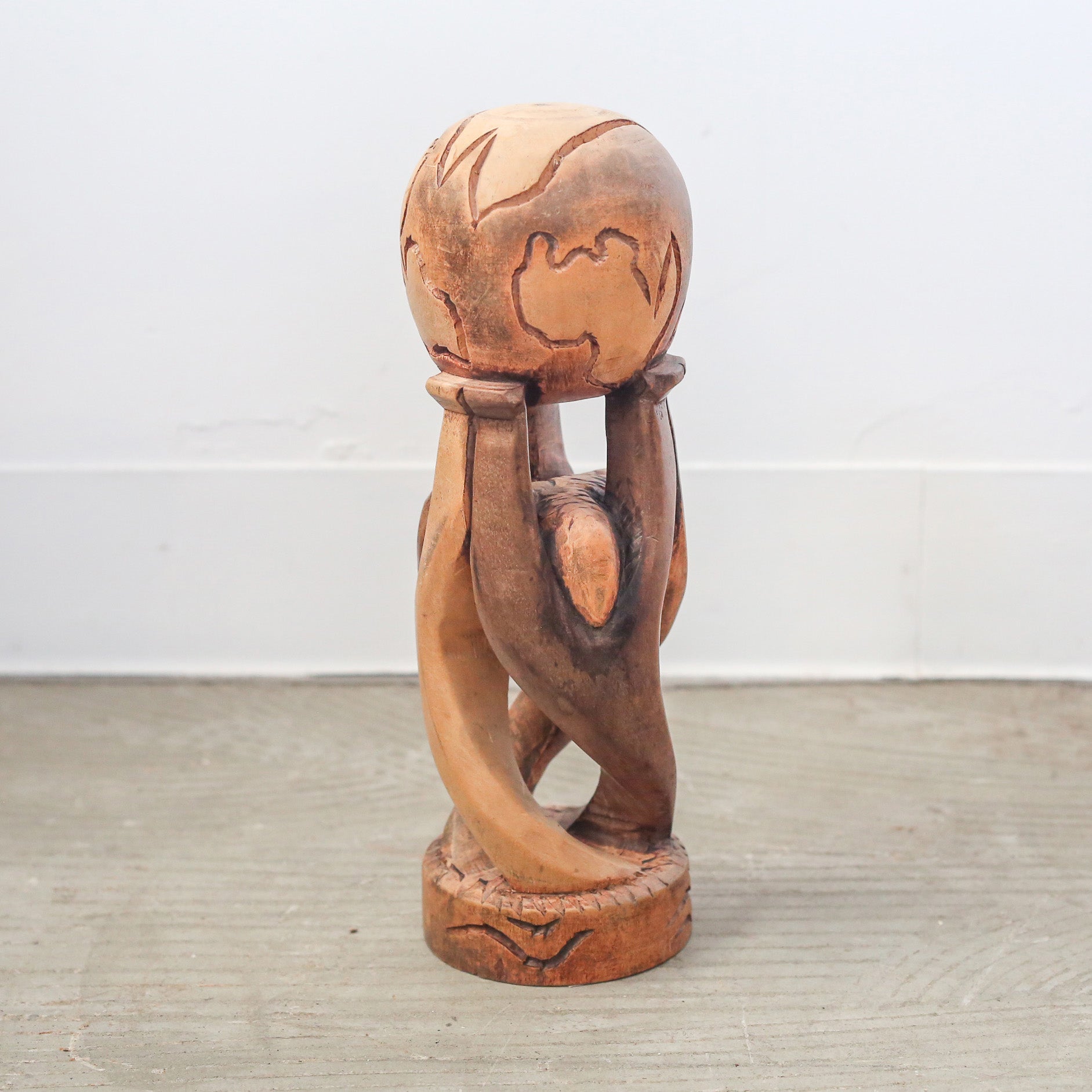 Wood Carving Object / 木製木彫りのオブジェ