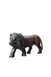 Wooden Lion / 木製のライオン