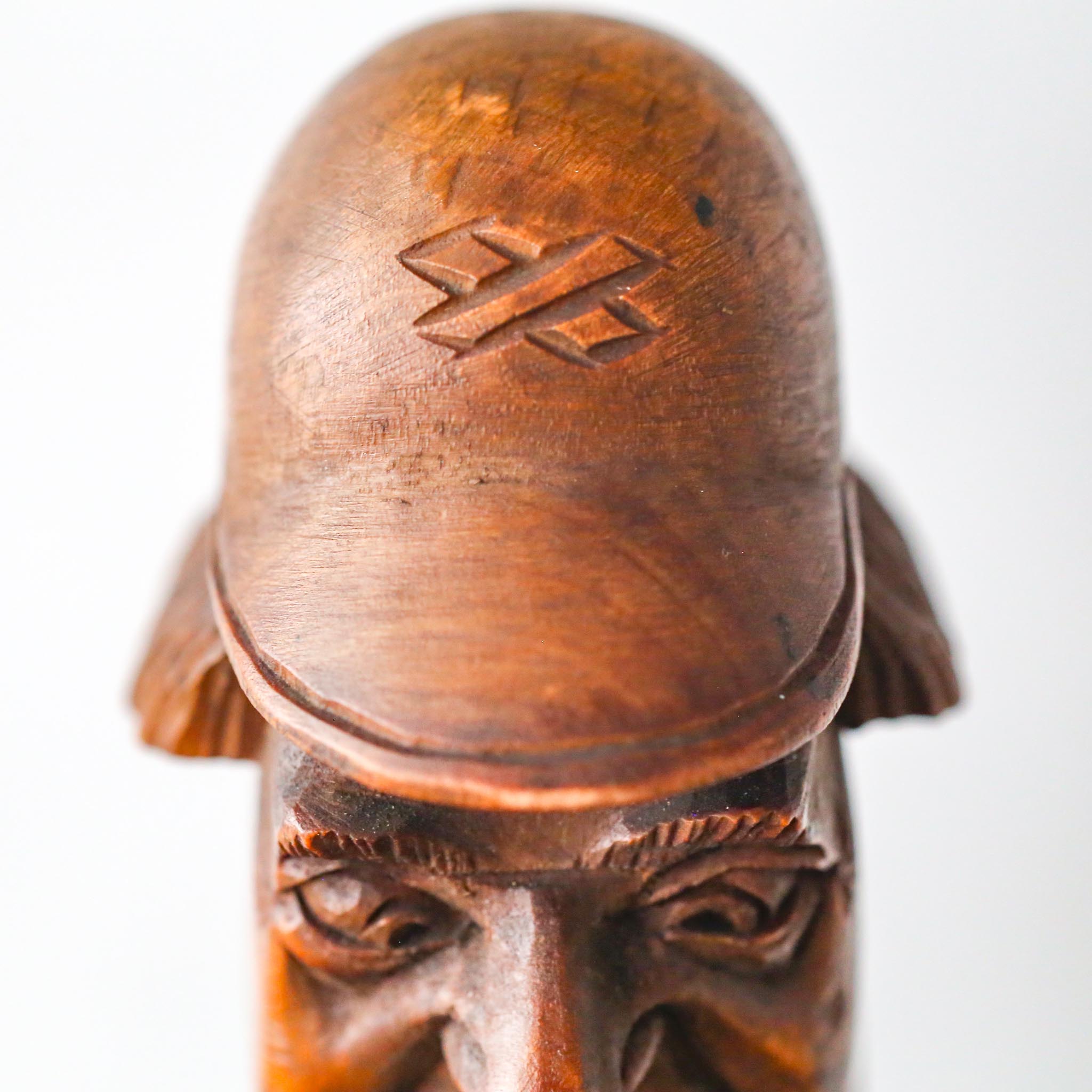 Wooden Nutcracker / 木製おじさんのナッツクラッカー