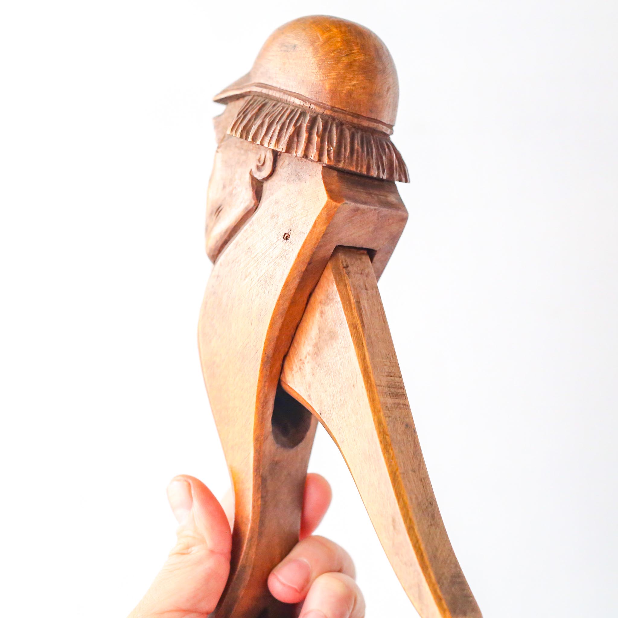 Wooden Nutcracker / 木製おじさんのナッツクラッカー