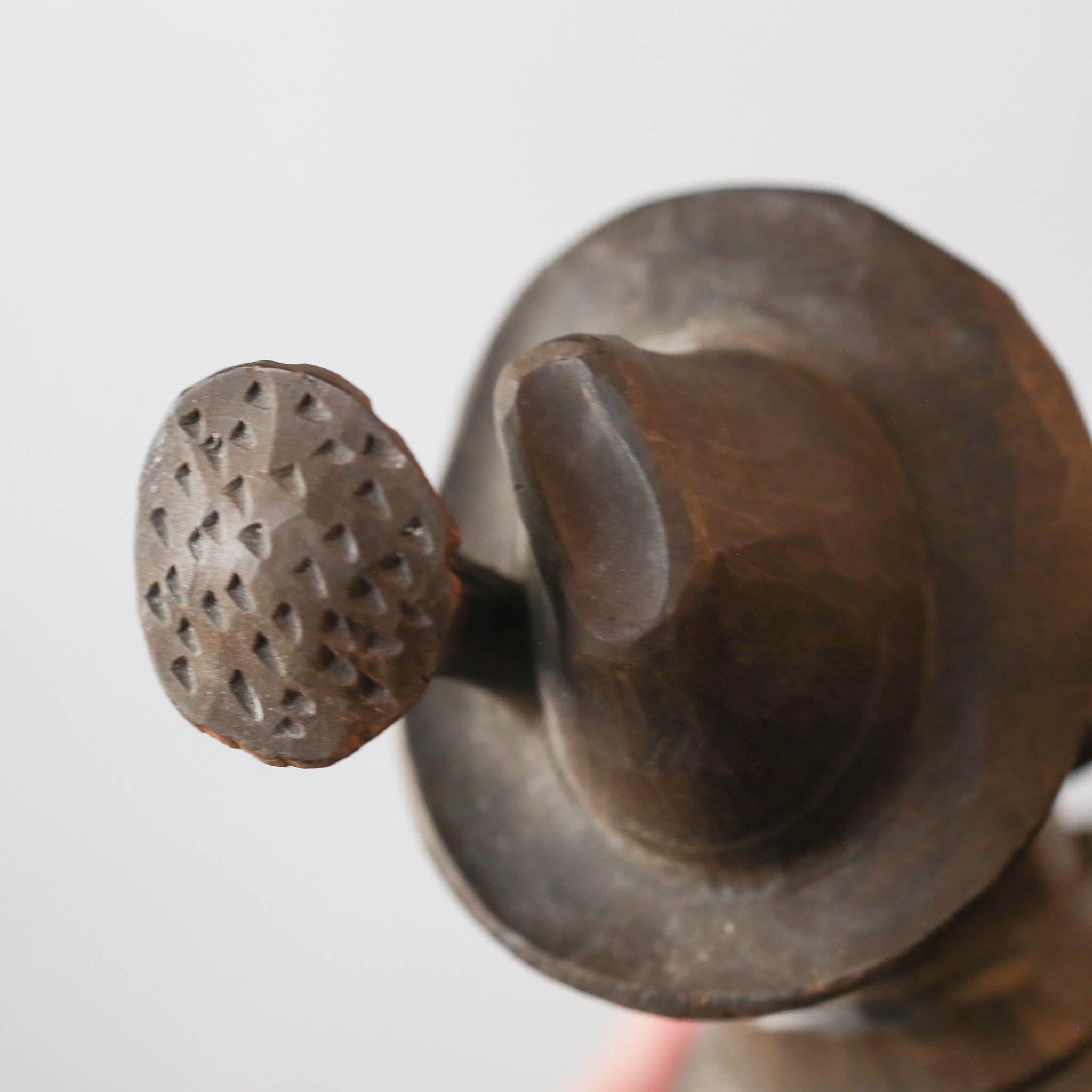 Wood Carved Bust / 木彫りの胸像