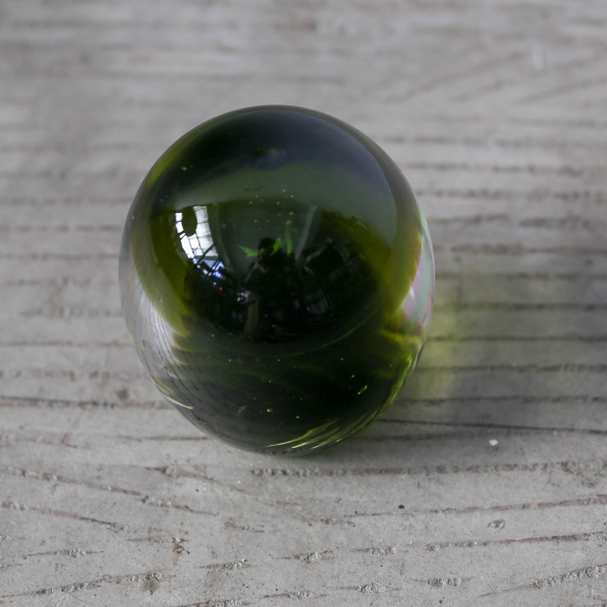 Green Mushroom Paper Weight / ガラスのきのこペーパーウェイト
