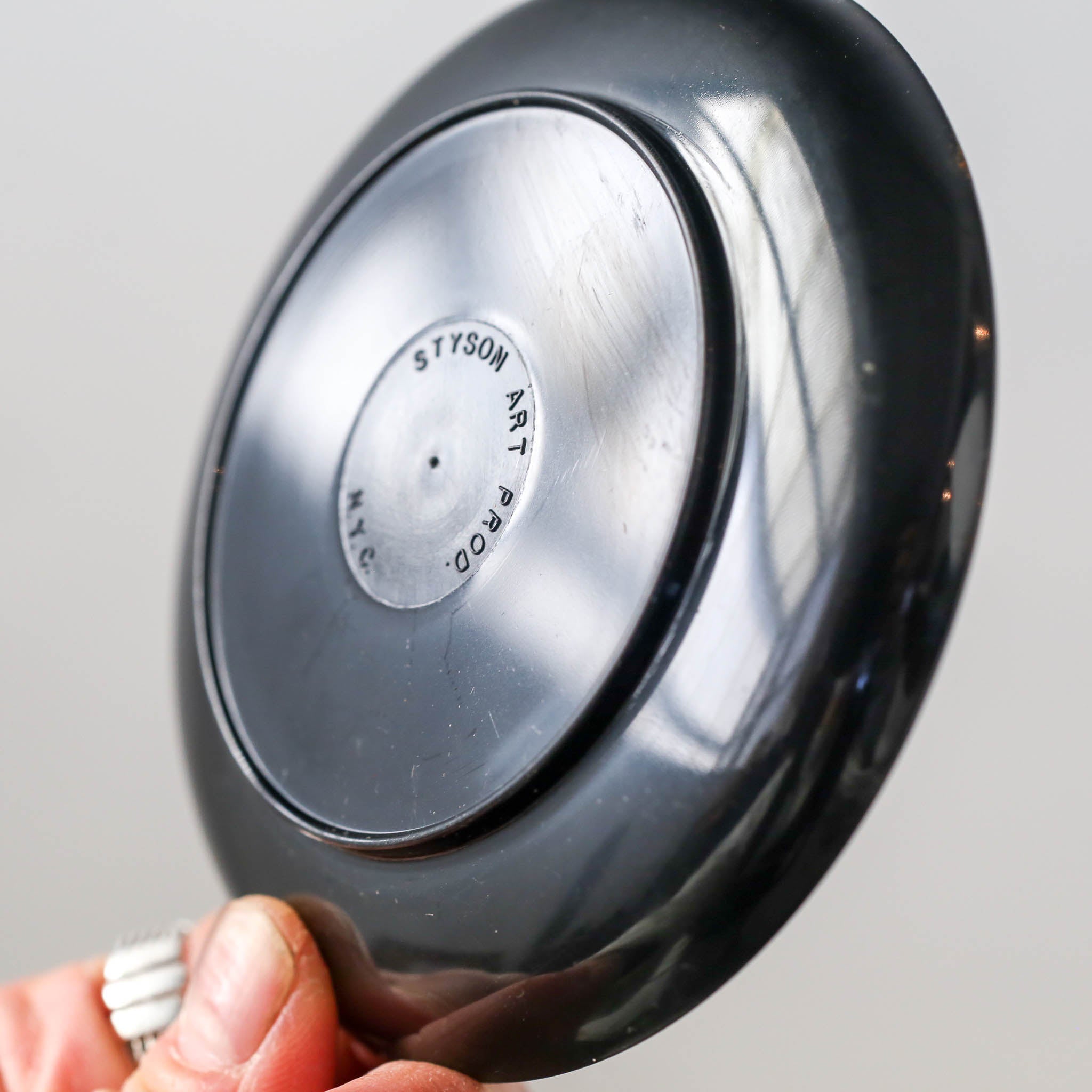 50's  Herb Gardner The Nebbishes Comic plastic small plate/ The Nebbishesのイラスト入り小皿