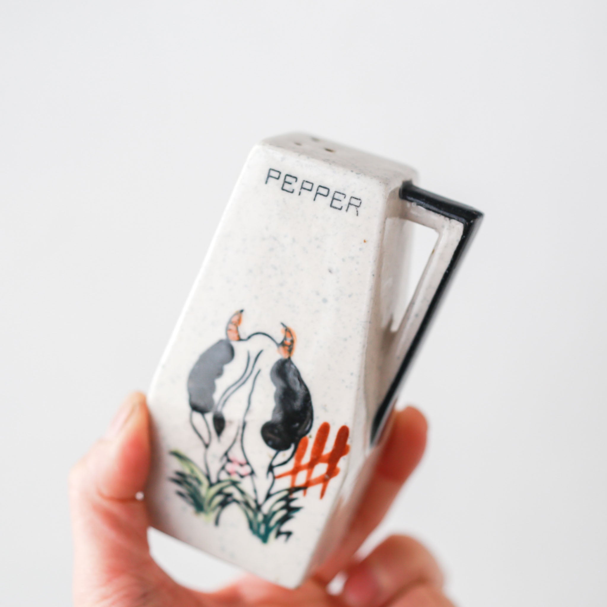 Cow painting S & P / 陶器牛のペイントのS＆P