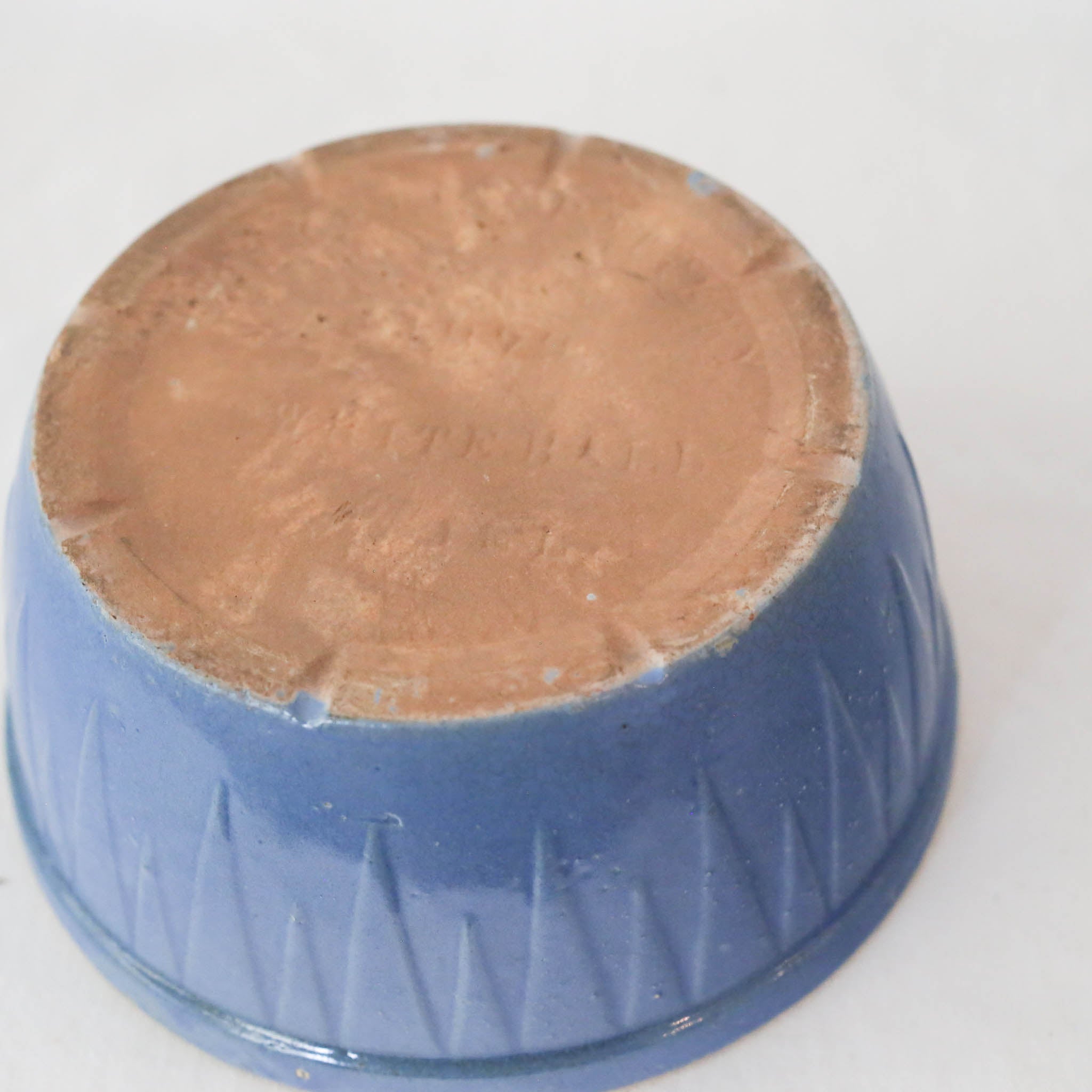 Pottery Blue Bowl / 陶器の青い鉢