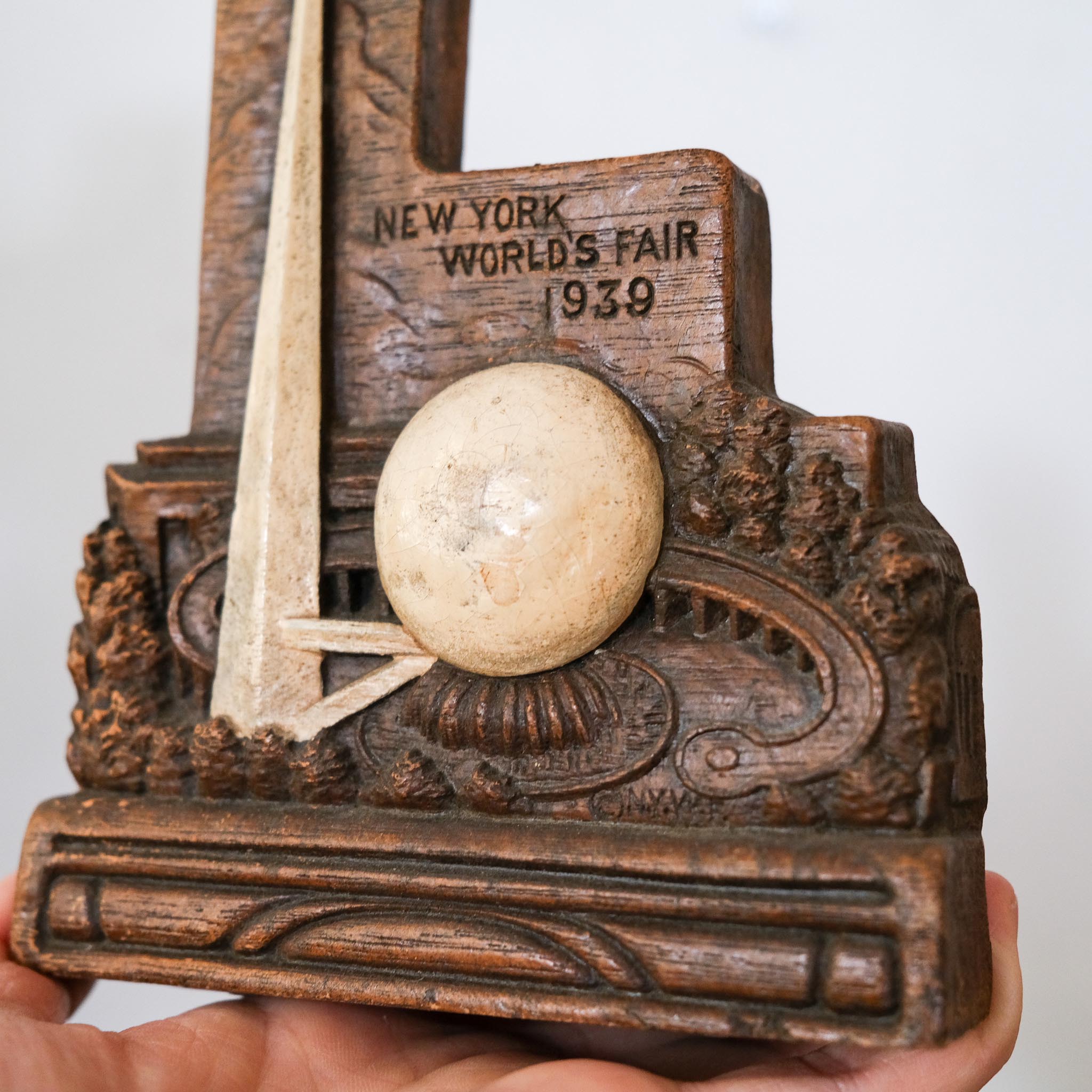 1939 NY world's fair Trylon and Perisphere Bookend /1939ニューヨーク万博ブックエンド