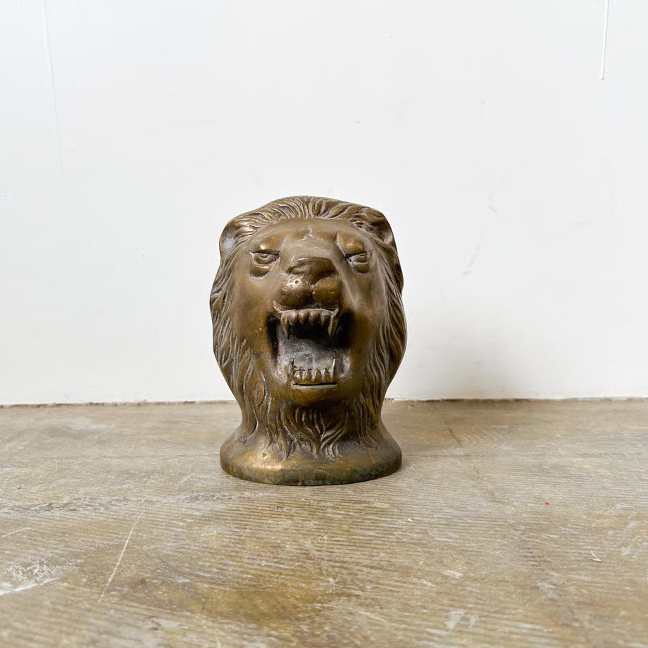 Brass Lion Bookend / 真鍮製ライオンオブジェ