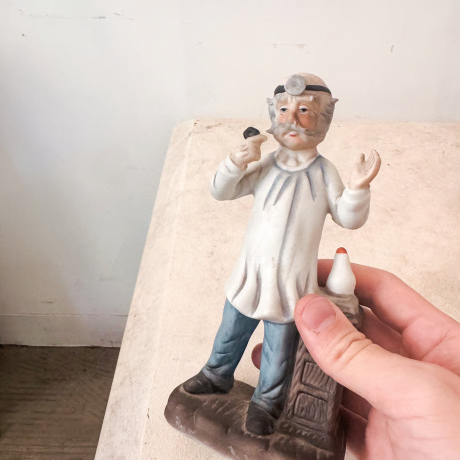 Pottery Doctor Doll / 陶器製ドクタードール