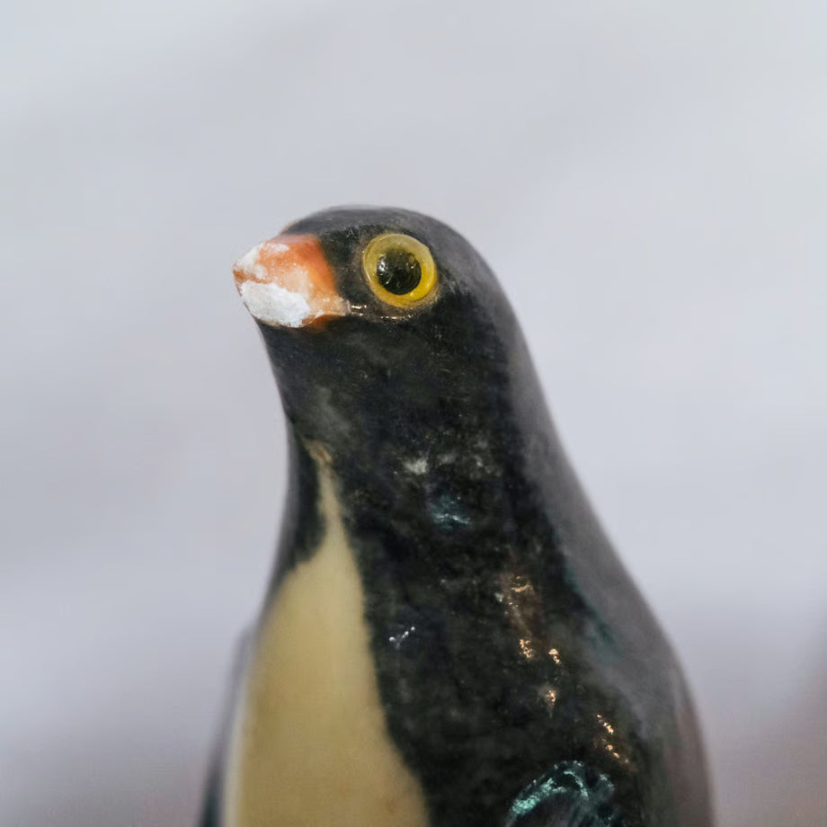 Stone Penguin / 石のペンギン