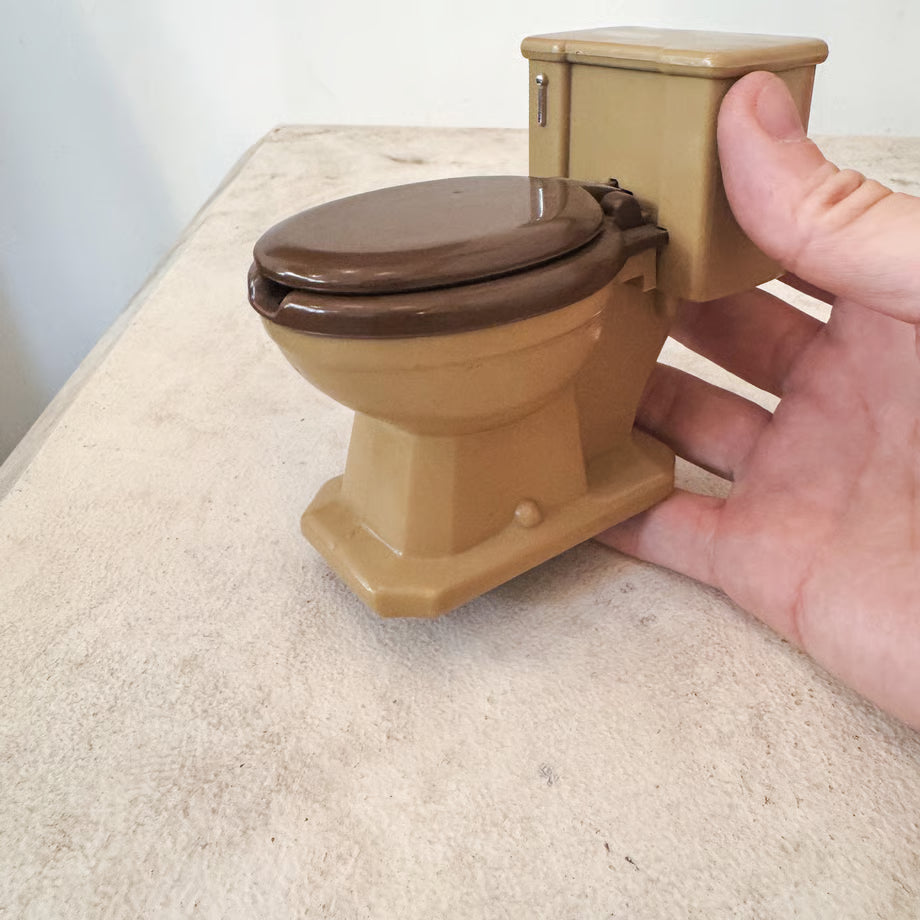 Toilet Toy / 便器型のおもちゃ(水鉄砲)