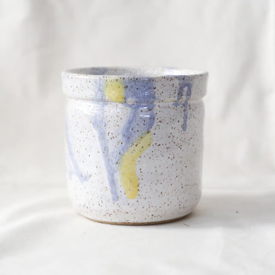 ceramic  pot / セラミック製の鉢