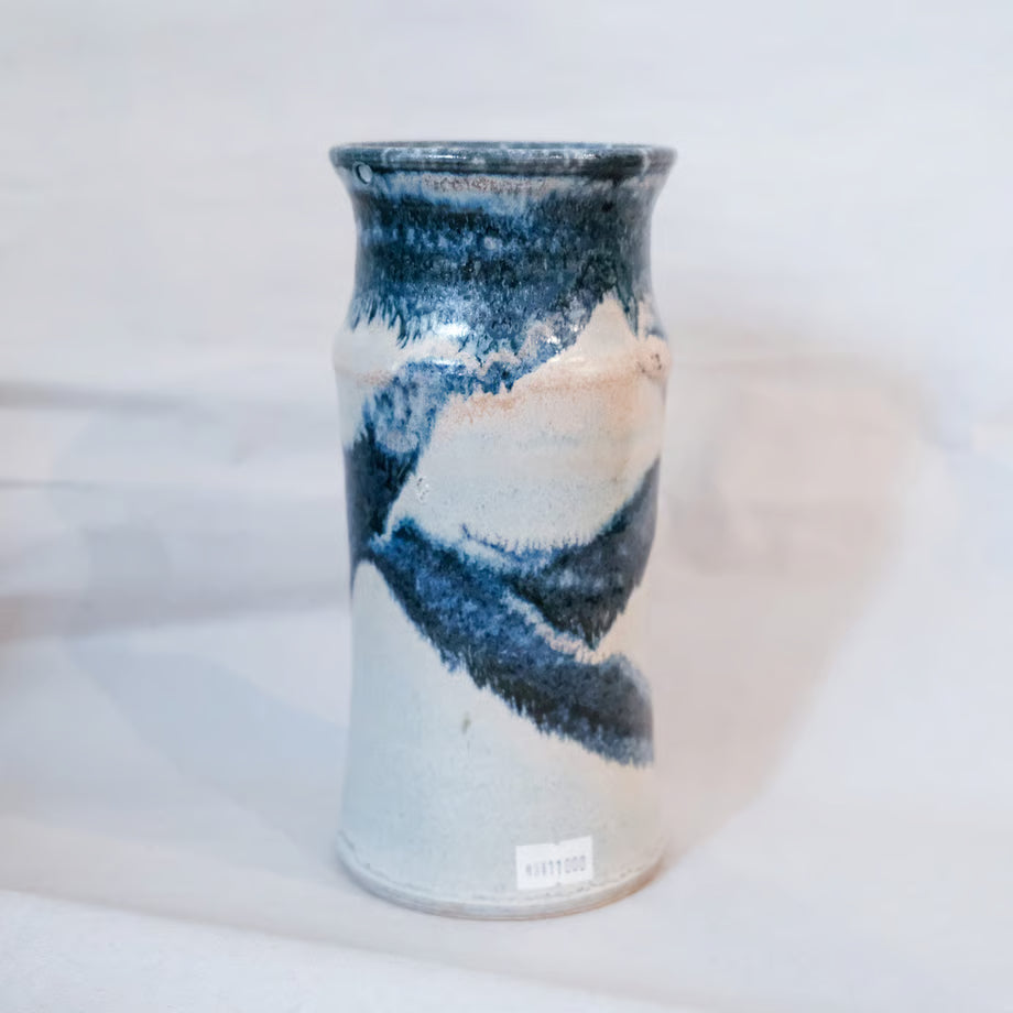 Ceramic Blue Vase / 陶器の青い花器