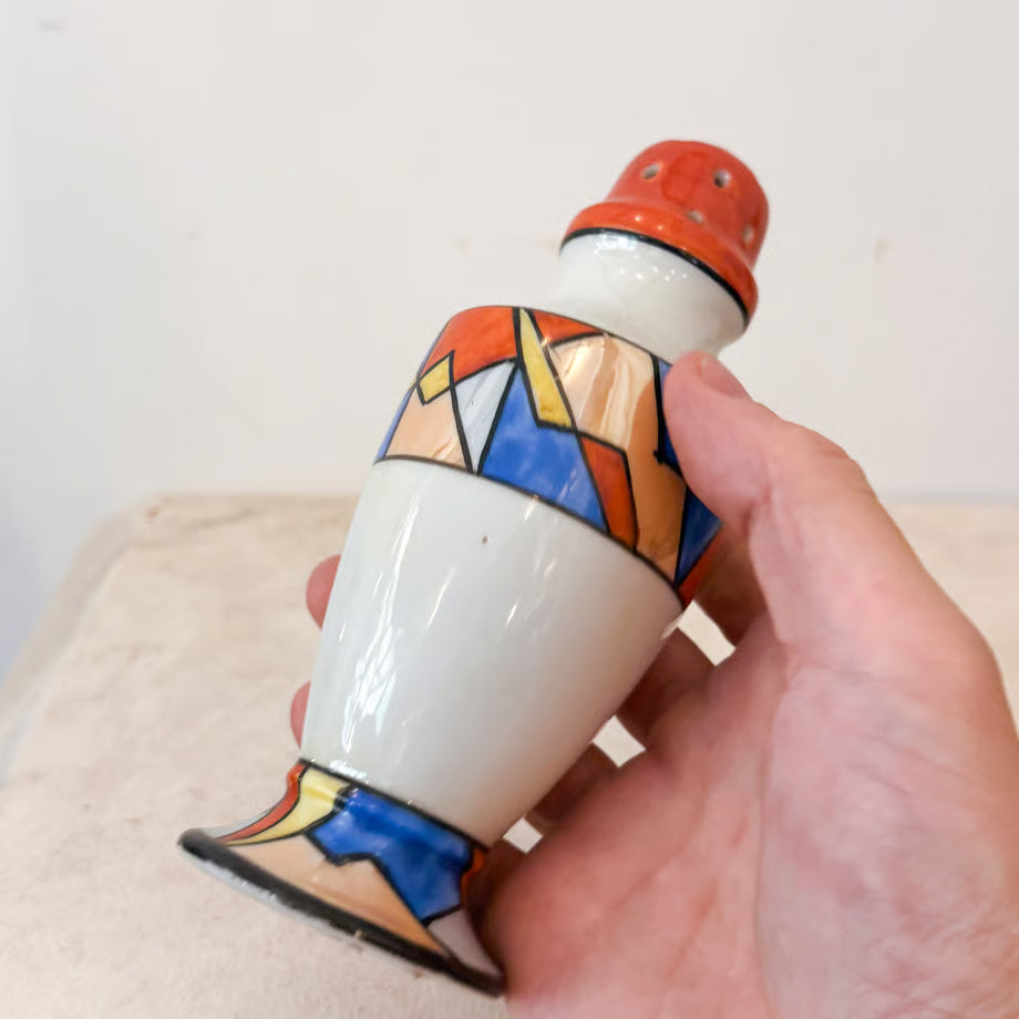 Ceramic Seasoning Container　/　セラミックの調味料入れ