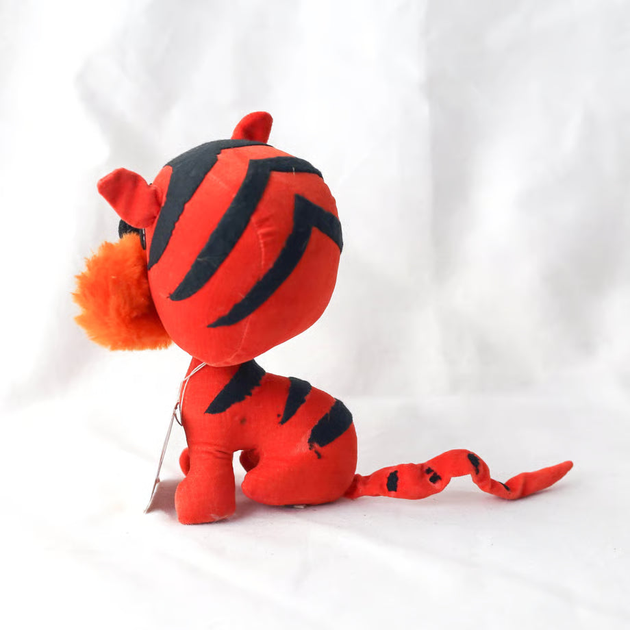 Stuffed Red Tiger / 赤いトラのぬいぐるみ