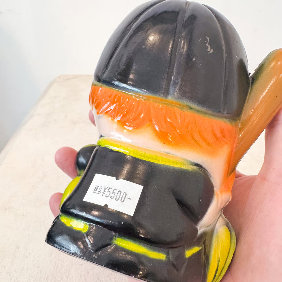 Baseball Boy / 野球少年のオブジェ