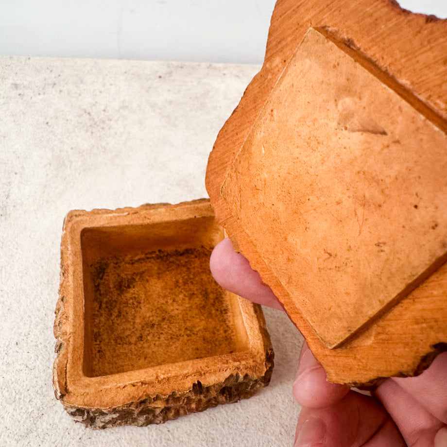 Old Man's Face Box / おじさんの顔のBOX