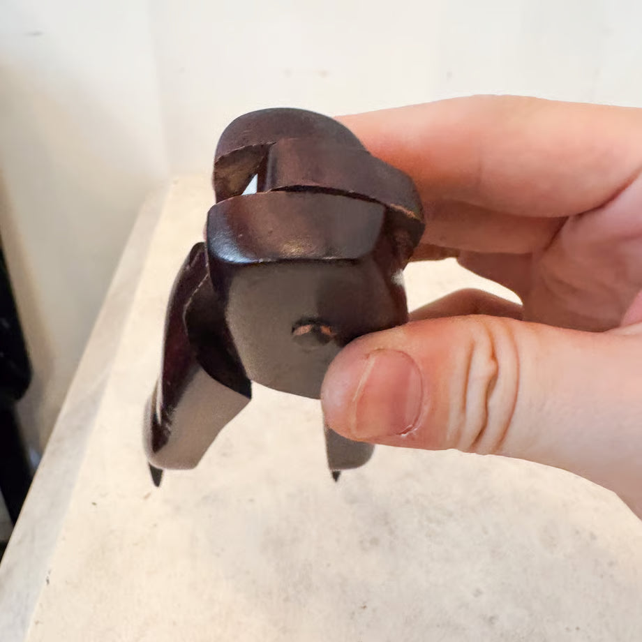 Wooden Leg Nutscracker / 木製脚のナッツクラッカー