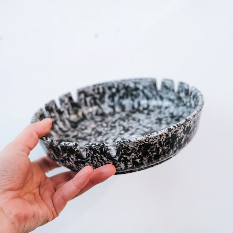 Melamine Ashtray / メラミンの灰皿